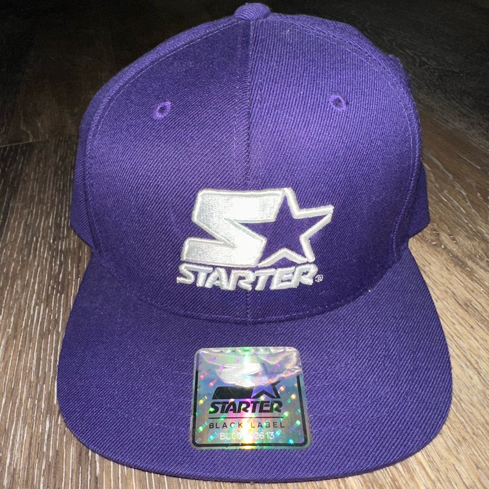 Starter purple SnapBack hat